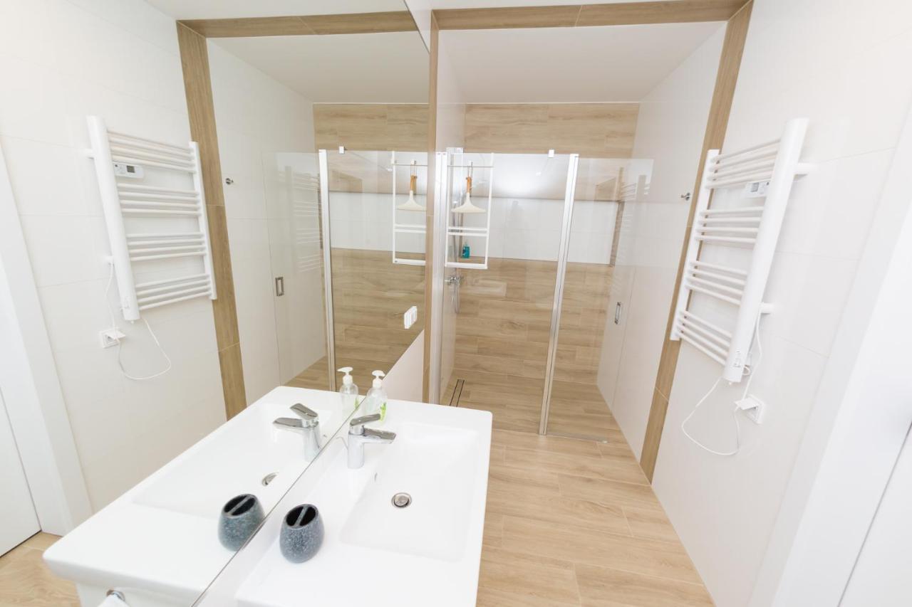 Apartament Quattro Kołobrzeg Esterno foto