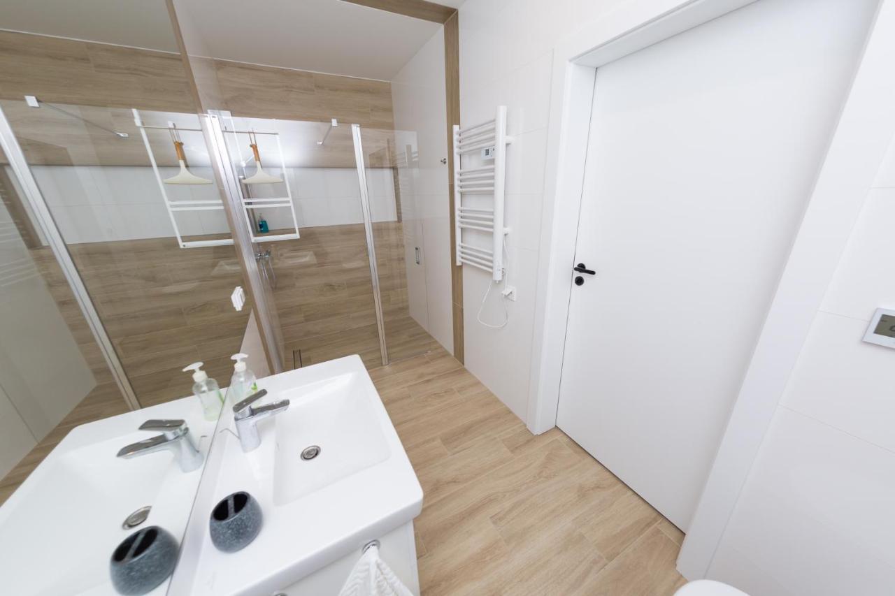 Apartament Quattro Kołobrzeg Esterno foto